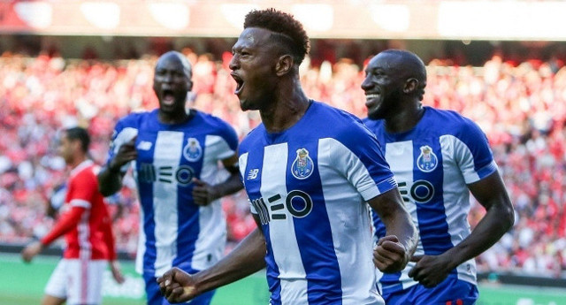 Fenerbahçe'den Ze Luis bombası! 3 isimden biri gidecek - Resim: 0