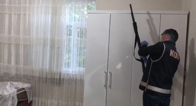 Diyarbakır'da özel düzenekle çaldılar! Sondajcı petrol çetesi çökertildi - Resim: 0