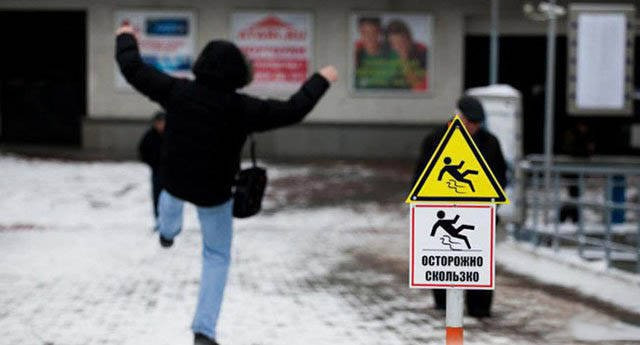 Düşene gülünmez ama kar geliyor dikkat!  - Resim: 3