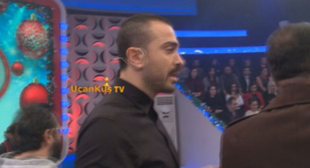 Okan Kurt ile Beyaz TV muhabiri birbirine girdi: Delikanlı gibi konuş - Resim: 3