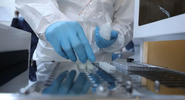 Koronavirüs İspanya’yı yıkıp geçiyor! Ölü sayısı 1 günde 1326’ya yükseldi - Resim: 0