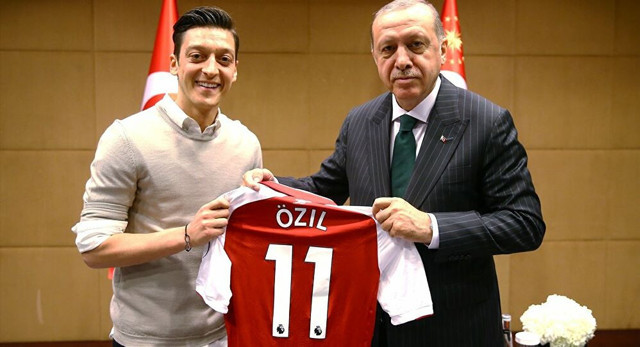 Fenerbahçe, Mesut Özil ile anlaştı! Cumhurbaşkanı Erdoğan'a komşu oluyor - Resim: 1