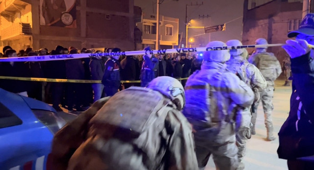 Bursa'da muhtar adayına pompalı tüfekle saldırı sonrası tansiyon yükseldi - Resim: 0