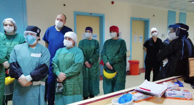 İlber Ortaylı sağlık çalışanlarıyla görüntülü görüştü: AB bitecek - Resim: 1