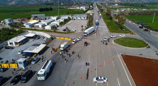 İstanbul'dan Antalya'ya 150 kişi mantar toplamaya geldi vali çileden çıktı - Resim: 2