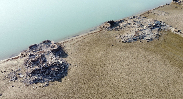 Kahramanmaraş'ta su altında kalan köy kuraklık sonrasında gün yüzüne çıktı - Resim: 1