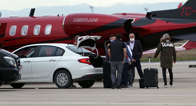 Galatasaray'ın yeni transferi Gedson Fernandes ambulans uçakla İstanbul'a geldi - Resim: 0