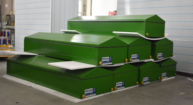 Sivas'ta koronavirüsü 'Sızdırmayan' özel tabut yapıldı 16 ülkeye ihraç ediliyor - Resim: 0