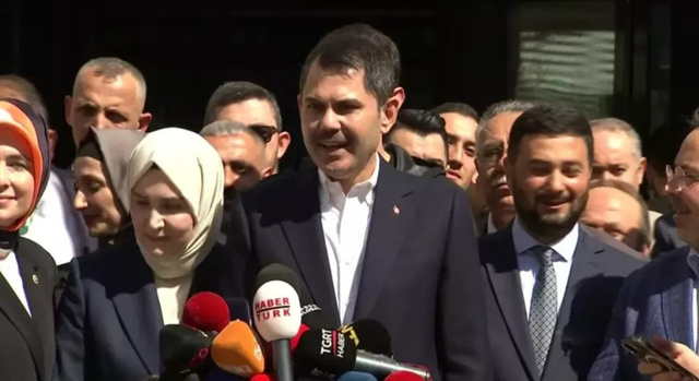 İBB Başkan Adayı Murat Kurum İstanbul Kağıthane'de oyunu kullandı - Resim: 0