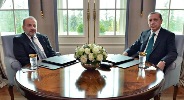 Prof. Dr. İzzet Özgenç'ten bomba iddia! 'Ekonomik bunalım sonucu OHAL'e hazır olun!' - Resim: 2