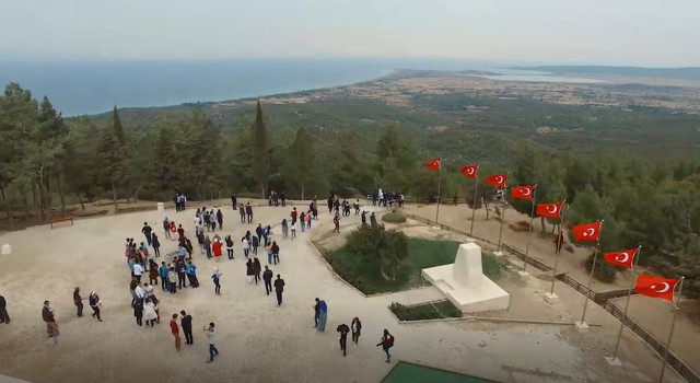 Şahinbey Belediyesi 189 Hakkarili öğrenciyi Çanakkale'de ecdatla buluşturdu - Resim: 0