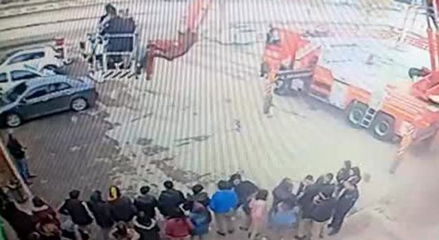 Aksaray’da itfaiyenin tatbikatında görünmez kaza: 6 yaralı - Resim: 2