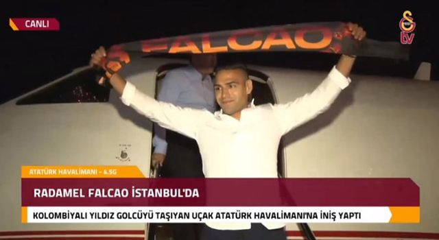 Galatasaray'ın yeni yıldızı Radamel Falcao İstanbul'a geldi - Resim: 2