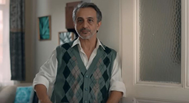 Gönüldağı'nda Fikret rolüyle herkesi birbirine katmıştı Ruhi Sarı şimdi seyircinin gönlünü almaya geliyor - Resim: 0