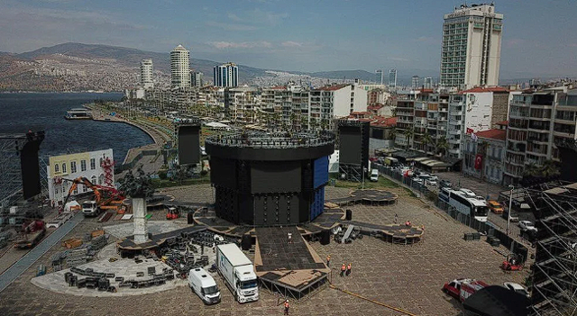 'Balkon savaşları' başladı! Kiralık evlerin fiyatlarına 'Tarkan' tarifesi telefonlar susmuyor - Resim: 0