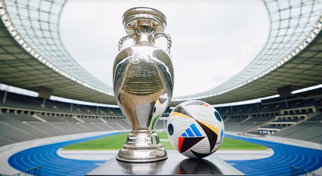 EURO 2024'ün maç topu görücüye çıktı! İçindeki detay tartışma yarattı - Resim: 0