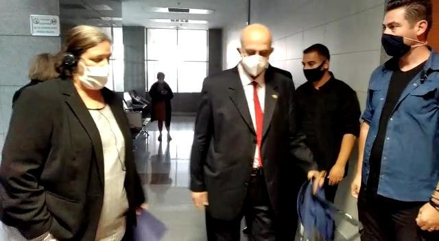 ABD'nin İstanbul Başkonsolosluğu görevlisi Nazmi Mete Cantürk'e FETÖ'den hapis cezası - Resim: 0