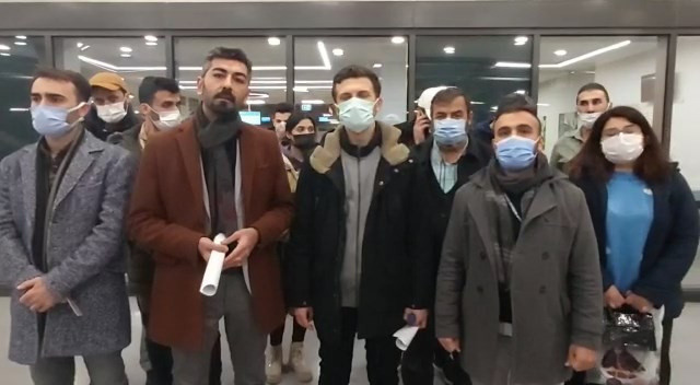 Başakşehir'de hamile hemşireye uçan tekme! Başörtüsünden tutup savurdu - Resim: 0