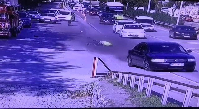 Polisi metrelerce yerde sürükleyen eski CHP'li yönetici muhtar adayı oldu - Resim: 0