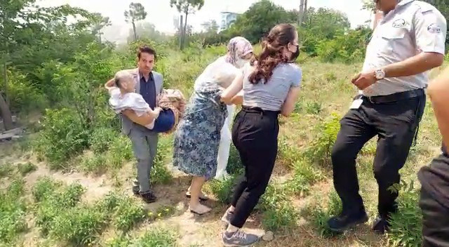 İstanbul'un tarihi Balıklı Rum Hastanesi'nde feci yangın! Alevler sardı Hastalar tahliye edildi - Resim: 5