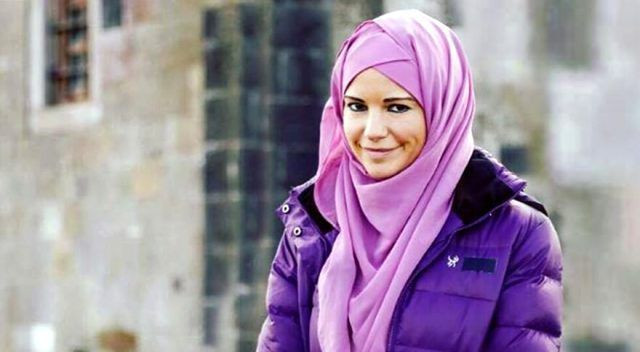 Boşanmanın ardından saçını açan rallici Burcu Çetinkaya ekranlara geri dönüyor - Resim: 3