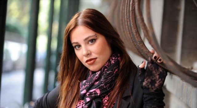 Tuğçe Tayfur’dan annesi Necla Nazır'a duygulandıran mesaj! "Gurur duyuyorum" - Resim: 1