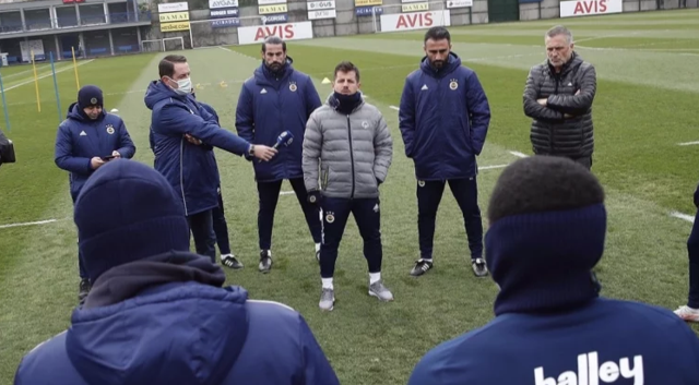 Emre Belözoğlu'nun planı suya düştü! İşte Ali Koç'un sürpriz hoca kararı - Resim: 0