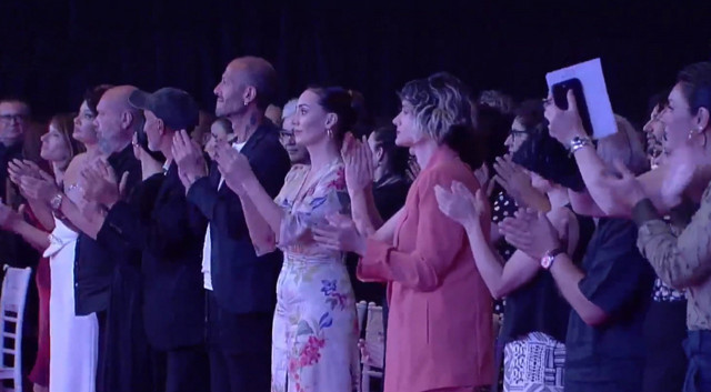 Altın Portakal Film Festivali'nde skandal: Gezici vandalları ayakta alkışladılar - Resim: 1