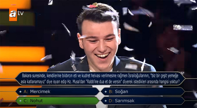 Kim Milyoner Olmak İster'de Berk Göktaş 5 milyon TL'lik soruyu bilen ilk kişi oldu - Resim: 0