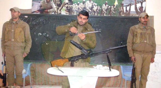 ABD bu kez suçüstü yakalandı! YPG'lileri işte  böyle eğitmişler - Resim: 3