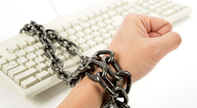 Dikkat siz de internet bağımlısı olabilirsiniz işte internet bağımlılığının 8 işareti - Resim: 1