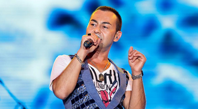 Serdar Ortaç Gürcistan'a alınmayınca sosyal medyadan isyan etti - Resim: 4