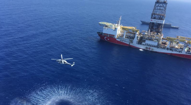 Yunan Genelkurmay Başkanı Floros'tan Türkiye'ye küstah tehdit - Resim: 0