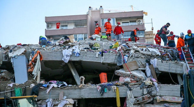 CHP, İzmir depremi raporunu tamamladı! Acil çözüm için 11 maddelik öneri sundu - Resim: 0