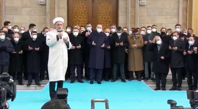 Cumhurbaşkanı Erdoğan Gülhane Camisi'ni açtı: Muhteşem bir mescit - Resim: 0