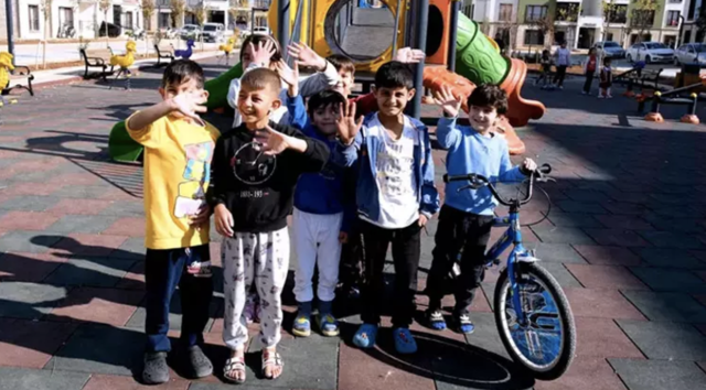 Bakan Kurum'dan Adıyaman paylaşımı: Örenli’de hayat yeniden başladı - Resim: 0