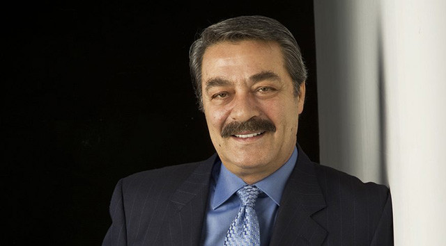 Ünlü şarkıcıdan Kadir İnanır'a zehir zemberek sözler "Cenazesine bile..." - Resim: 4