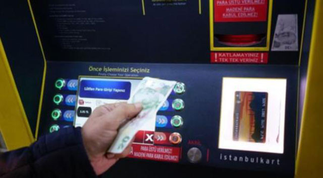 İstanbul'da pet şişe ile akbil dolumu başladı! Pet şişe ile akbil nasıl doldurulur? - Resim: 3