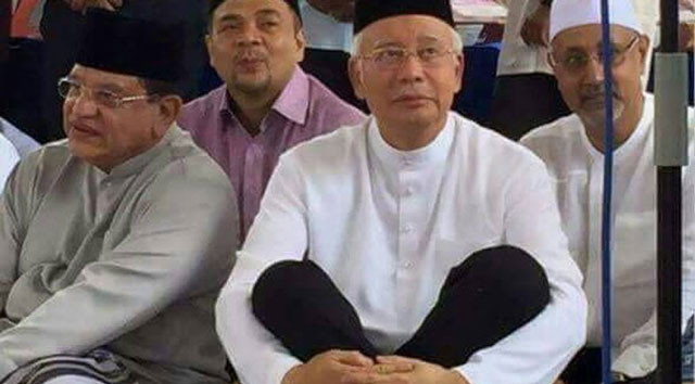 Skandal yolsuzluk! Bunlar eski başbakanın evinden çıktı - Resim: 1