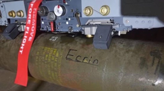 F-16'lar İstiklal Caddesi'nin çocuk şehitleri Ecrin ve Yağmur için vurdu! Bombalara isimleri kazındı... - Resim: 0