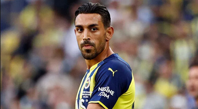 PFDK'dan Fenerbahçe'ye kötü haber! Derbide kırmızı kart gören İrfan Can Kahveci'nin cezası belli oldu - Resim: 0