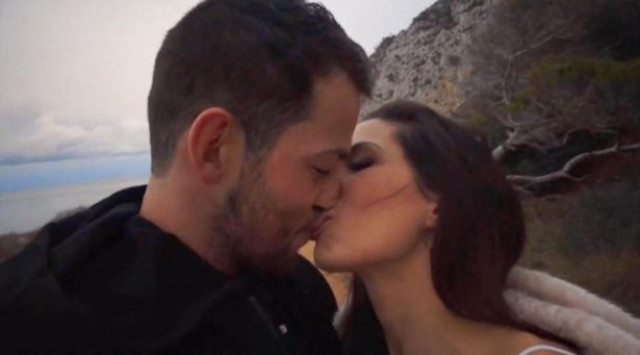 Ülkede olay oldu! Parkta ilişkiye girip internete koydular - Resim: 1