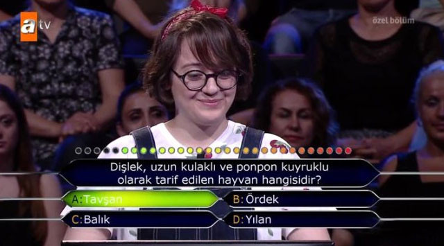 Kim Milyoner Olmak İster'i karıştıran anlar! İzleyici isyan etti - Resim: 2