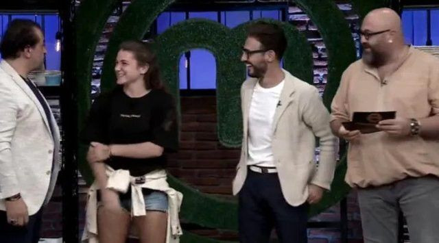 MasterChef Türkiye'de eleme adayı kim oldu Survivor Nisa Bölükbaşı sürprizi - Resim: 4