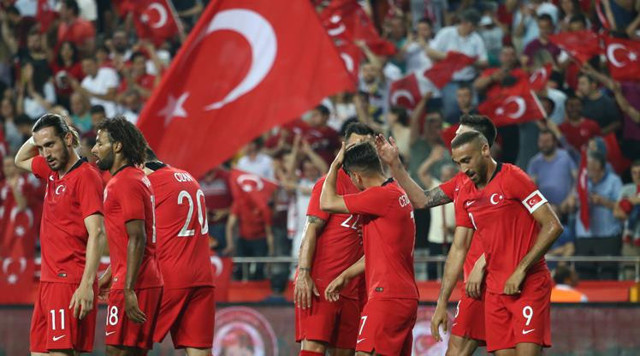 Türkiye Yunanistan maçı golleri ve geniş özeti - Resim: 0