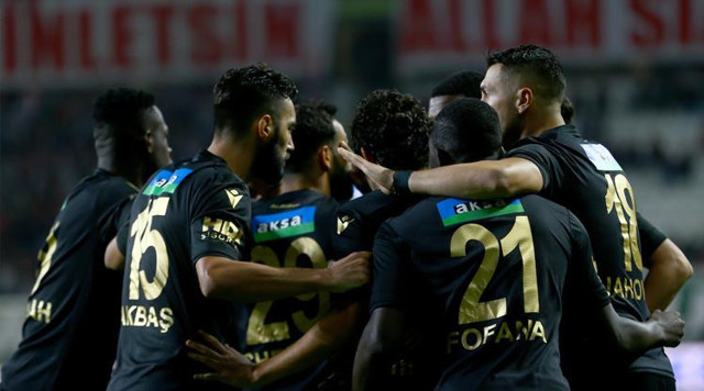 Konyaspor Yeni Malatyaspor maçı golleri ve geniş özeti - Resim: 0