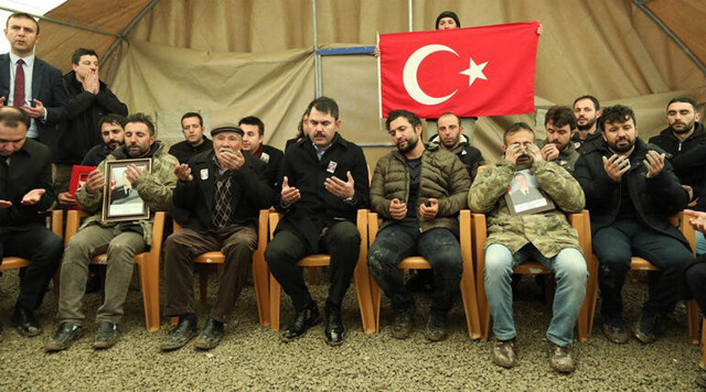 Bakan Kurum ilk kez anlattı! Şehit babasıyla yaşadığı yürek burkan diyalog - Resim: 1