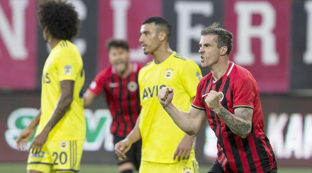 Gençlerbirliği Fenerbahçe maçı golleri ve geniş özeti - Resim: 1