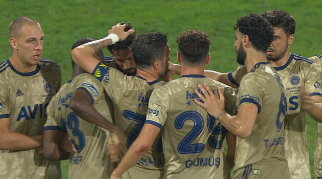 Çaykur Rizespor Fenerbahçe maçı golleri ve geniş özeti - Resim: 2