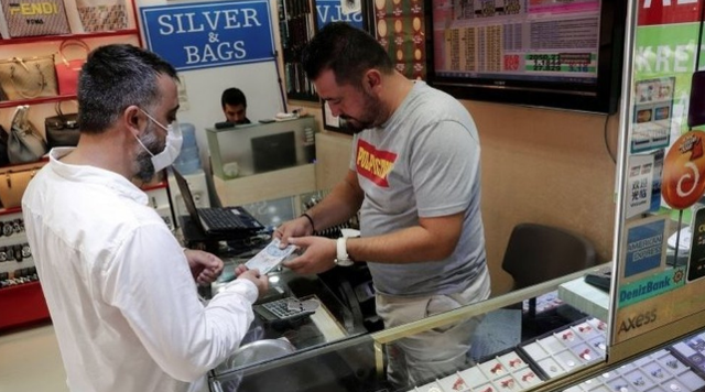 Türkiye'de altına ve çelik kasalara hücum başladı! Wall Street Journal analizi - Resim: 1